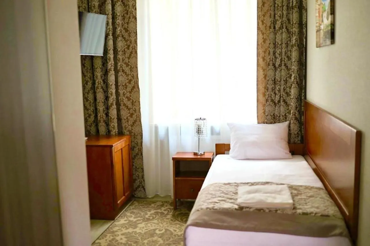 *** Aparthotel Garden Palace Krakau Polen